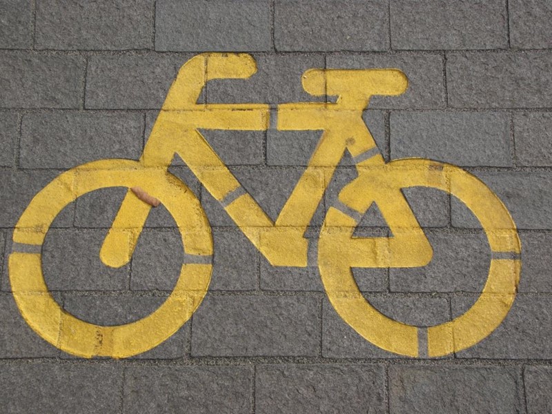 drawing of a bicycle on bricks