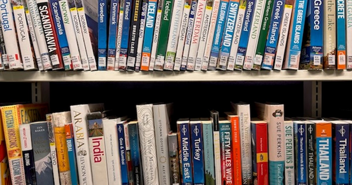Community Hub Libraries to keep five day a week opening hours