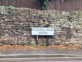 Ecclesall Road South sign