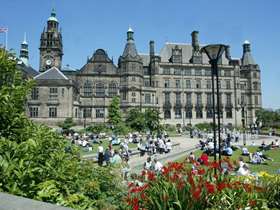 Sheffield Town Hall and Peace Gardens Sheffield Town Hall and Peace Gardens