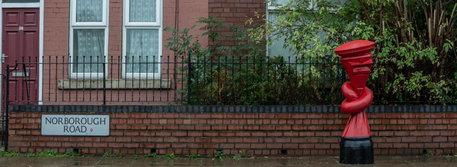 Alphabetti spaghetti - Alex Chinneck